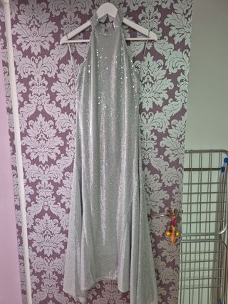 Vestido lentejuelas plateado