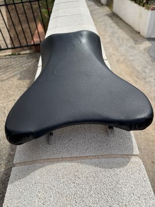 Asiento suzuki gsxr 600 k8