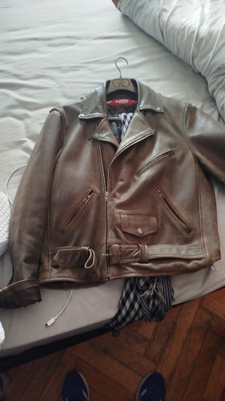 Cazadora,cuero,piel bovino de 1,2 grosor