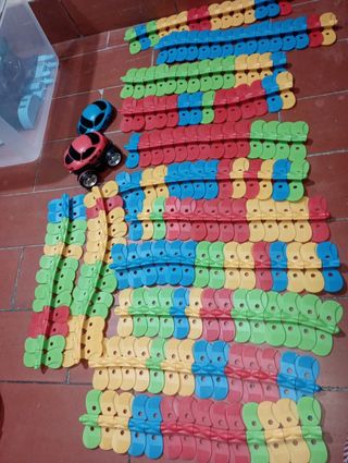 Pista de coche con luz antigravedad