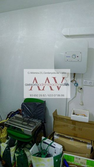 Local comercial en venta en Centre - Cordelles en Cerdanyola del Vallès