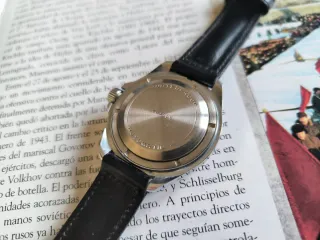 Reloj ruso Vostok Generalskie Rising Sun