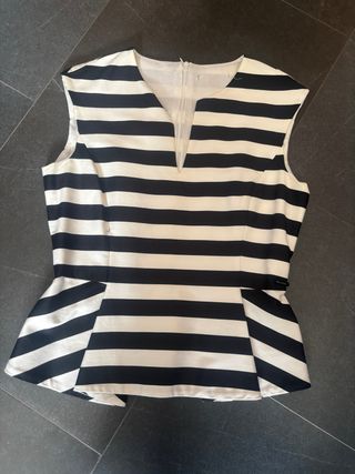 Top con volantes de Pedro del Hierro