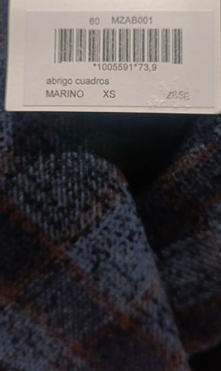 Abrigo de mujer Maazi NUEVO CON ETIQUETA 