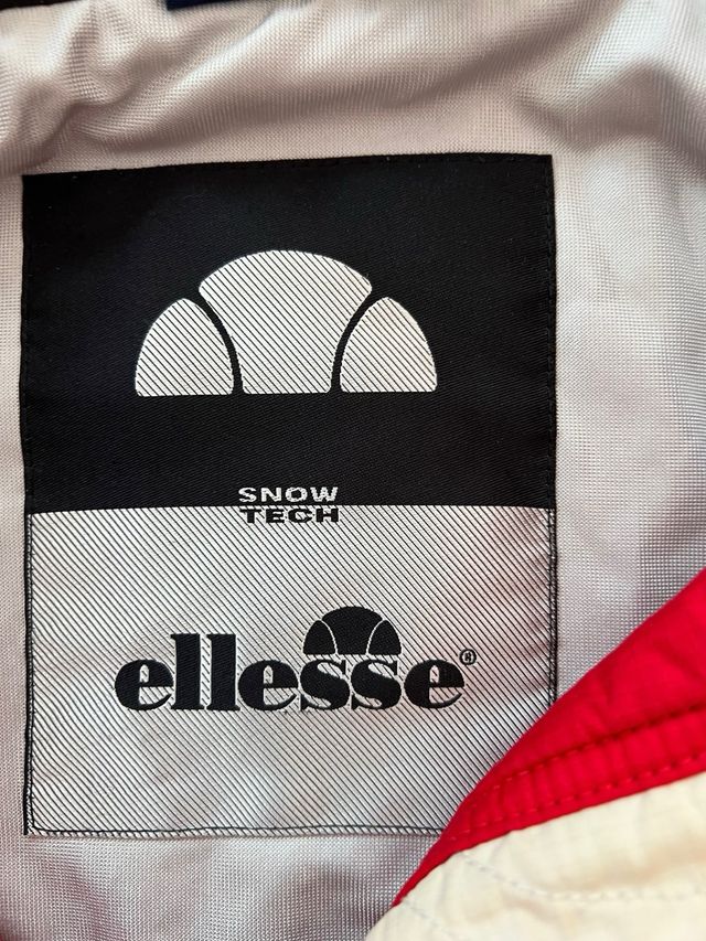 Chaqueton vintage ellesse rojo