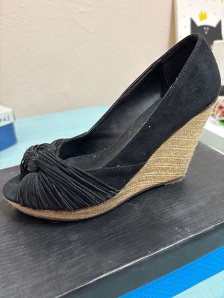 Sandalia cuña