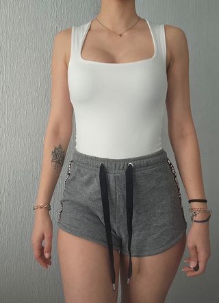 Short chandal
