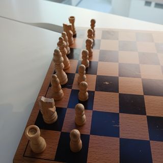 JUEGO DE AJEDREZ Y DAMAS