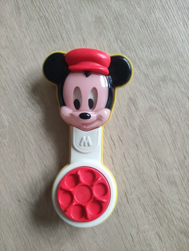 Peluches y sonajeros pequeños