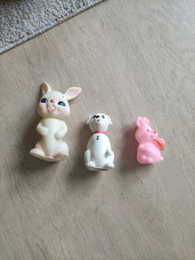 Peluches y sonajeros pequeños