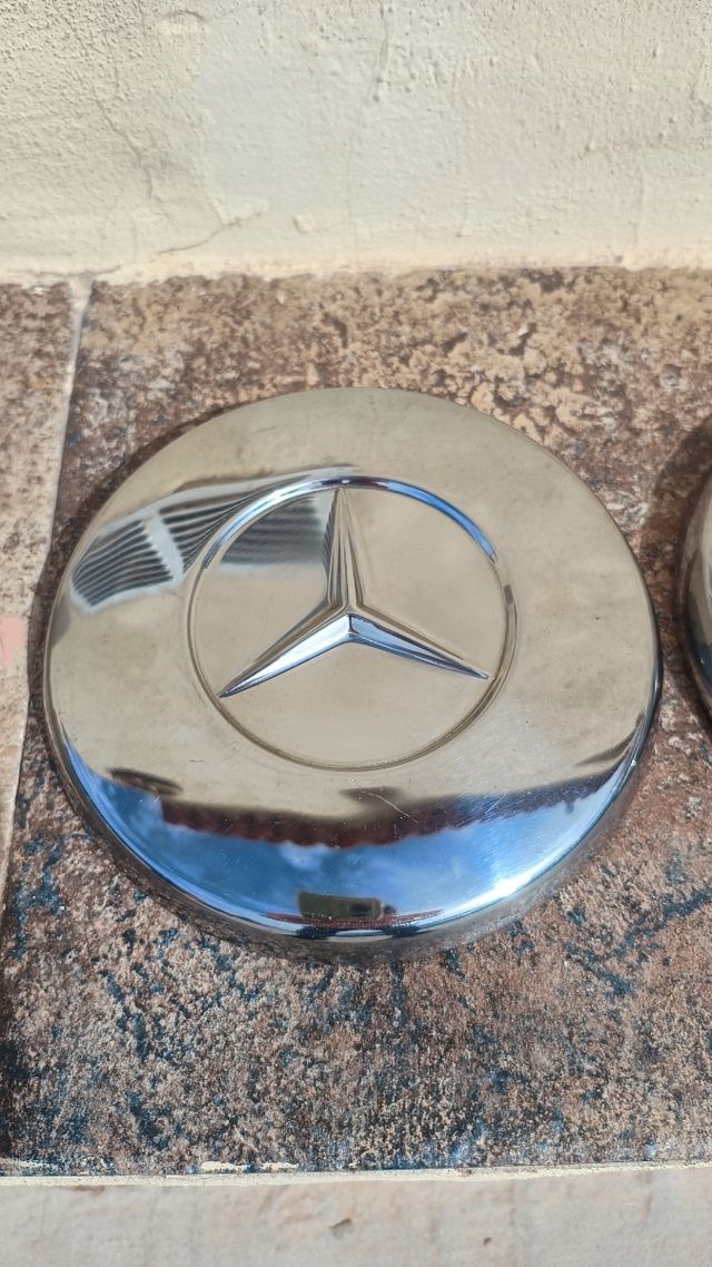 Mercedes Tapacubos metálicos 