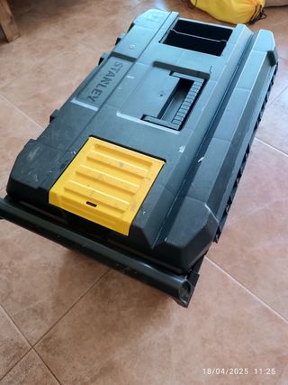 Caja herramientas Stanley