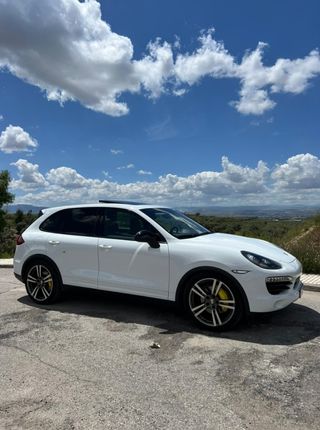 Porsche Cayenne 2013
