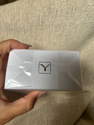 Perfume iris yodeyma