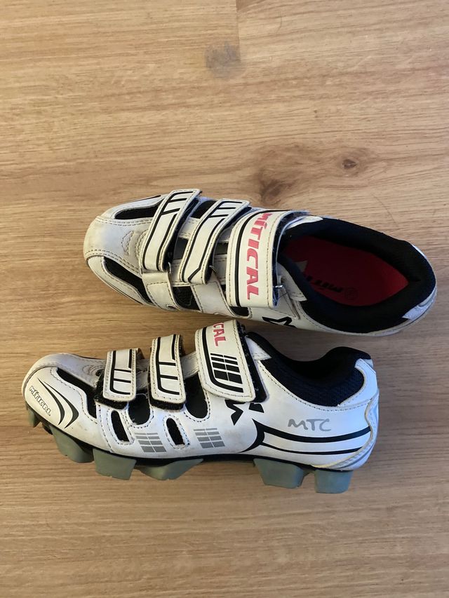 Calas ciclismo mujer