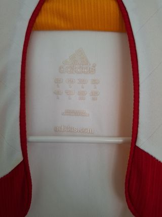 Camiseta seleccion española blanca.