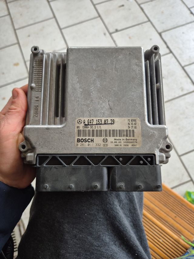 centralina motore iniezione mercedes classe e 270