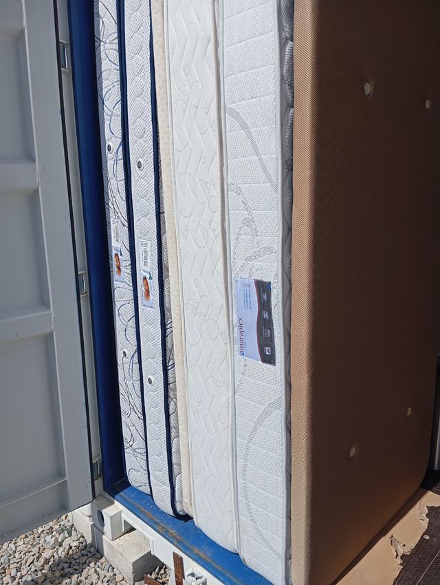 Colchónes y somier a 30€ individuales