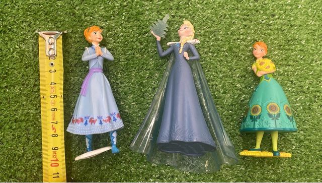 Figuritas “Frozen” Elsa Y Anna