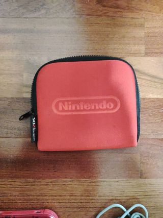 NINTENDO 2DS EDICIÓN CRYSTAL RED