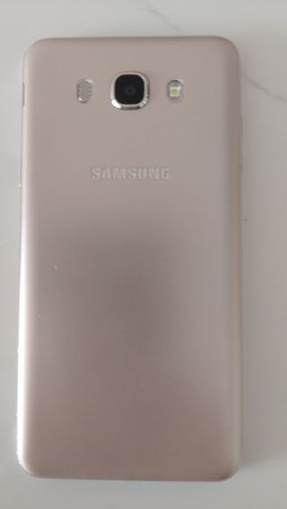Móvil Samsung J7 - 2016