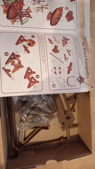 Catapulta madera juguete