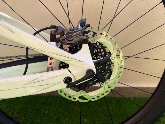 VENDO-CAMBIO EBIKE POR CARRETERA.GARANTIA 1/27 T/M