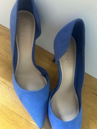 Zapato de tacon azul talla 39