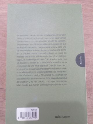 El hombre ilustrado / The Illustrated Man (Spanish Edition)