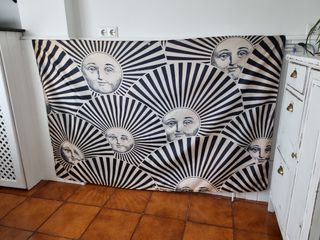 Tapiz poliester estilo Fornasetti