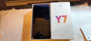 Smartphone Huawei Y7 2018