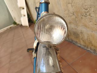 Palanganero antiguo con espejo