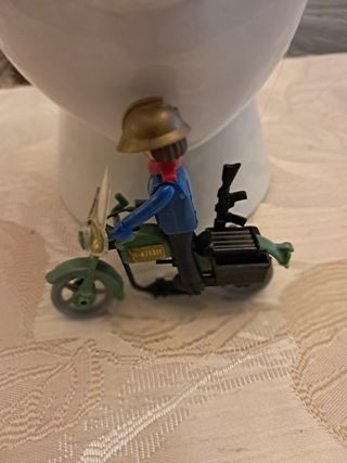 Comamboy y moto policía sin blister