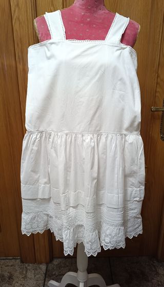 Combinacion blanca de finales del siglo XIX