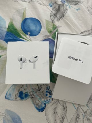Caja Airpods pro