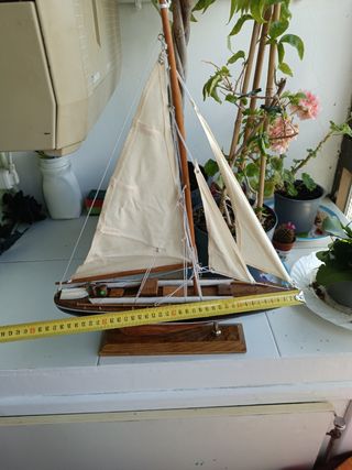 Maqueta de barco velero