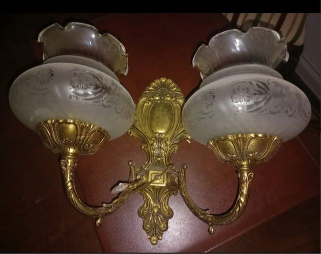 Conjunto de lámparas y apliques de bronce