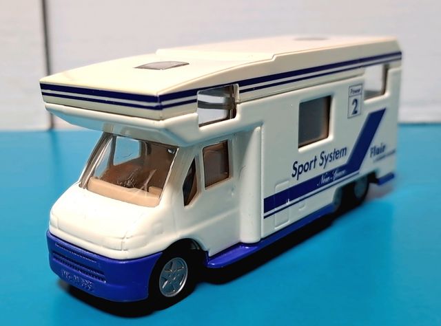 Autocaravana Fiat Ducato Fair de Siku