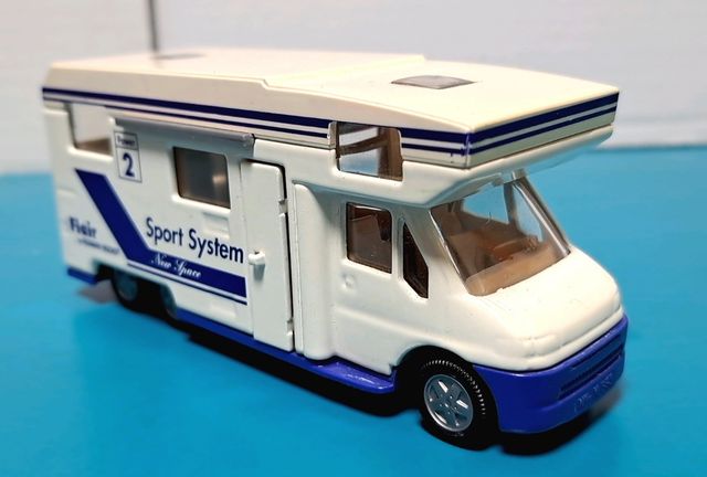 Autocaravana Fiat Ducato Fair de Siku