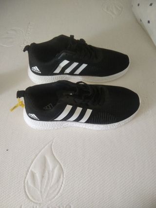 ZAPATILLAS ADIDAS