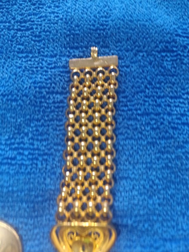 PULSERA DE ORO DE 23 QUILATES Y 75'92 GRAMOS. (Au)