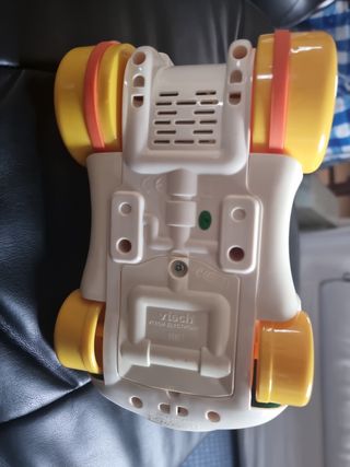 Coche bólido bebe