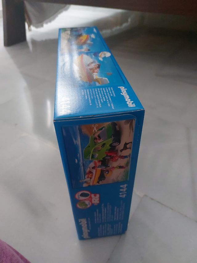 PLAYMOBIL FAMILY FUN