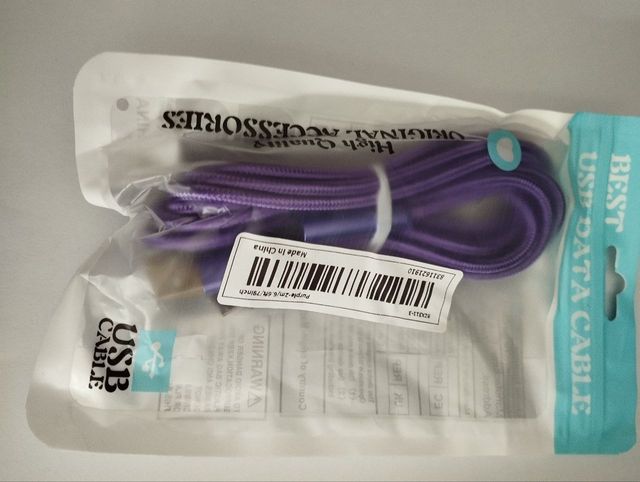 Cavo di ricarica USB multiporta 3 in 1 in nylon 2met