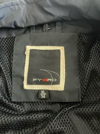 Chaqueta fina Fyord.