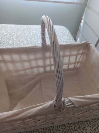 Cesta grande de mimbre