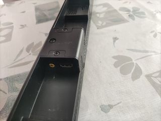 Barra de sonido Samsung y altavoz