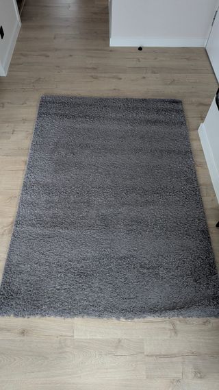Alfombra Ikea gris clara