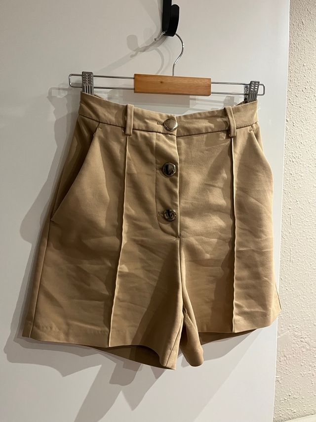Pantalon corto Zara