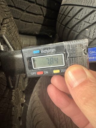 215 60 R17 96H